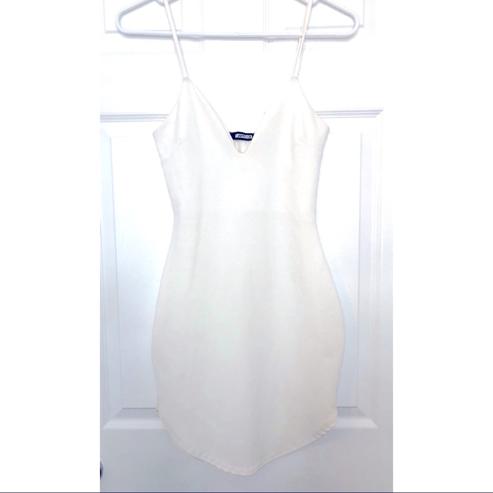 WHITE MINI SPAGHETTI STRAP DRESS